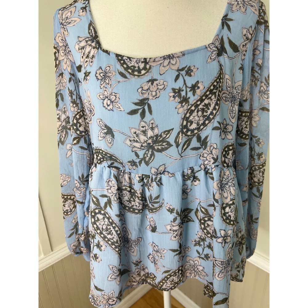 American Eagle Light Blue Paisley Floral Babydoll Tie Back Blouse Top Small - Picture 4 of 11